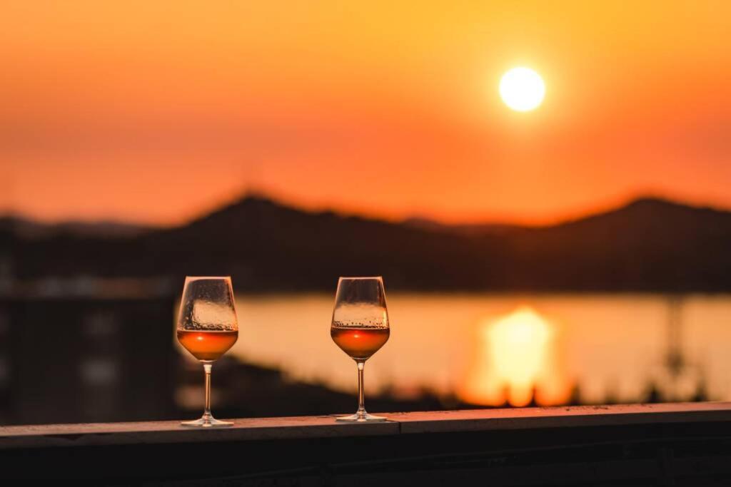 The Spot - Rooftop In The City Centre + Parking Šibenik Extérieur photo